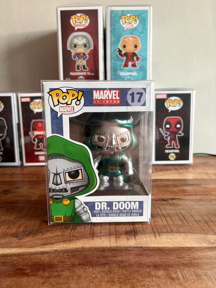 Funko Pop! Dr. Doom (Metallic) #17 – Vaulted / Exclusive, Verzamelen, Poppetjes en Figuurtjes, Zo goed als nieuw, Ophalen of Verzenden