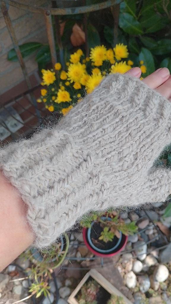 Alpaca polswarmers crème handgemaakt, Kleding | Dames, Mutsen, Sjaals en Handschoenen, Nieuw, Handschoenen, Maat 38/40 (M), Ophalen of Verzenden