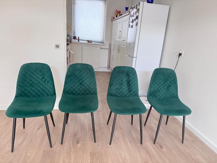 Dinning table, Huis en Inrichting, Tafels | Eettafels, Zo goed als nieuw, 100 tot 150 cm, 50 tot 100 cm, Vier personen, Rechthoekig