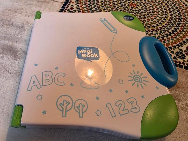 VTECH Magibook met 3 boekjes, Kinderen en Baby's, Speelgoed | Educatief en Creatief, Gebruikt, Ontdekken, Ophalen of Verzenden