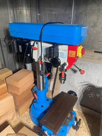 NIEUW! HBM 16 Boormachine / Freesmachine kolomboor beschikbaar voor biedingen