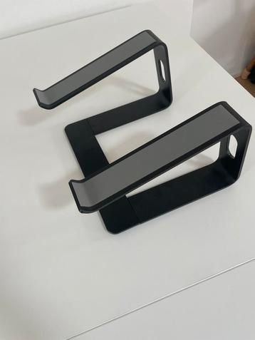 Laptop stand aluminum black beschikbaar voor biedingen