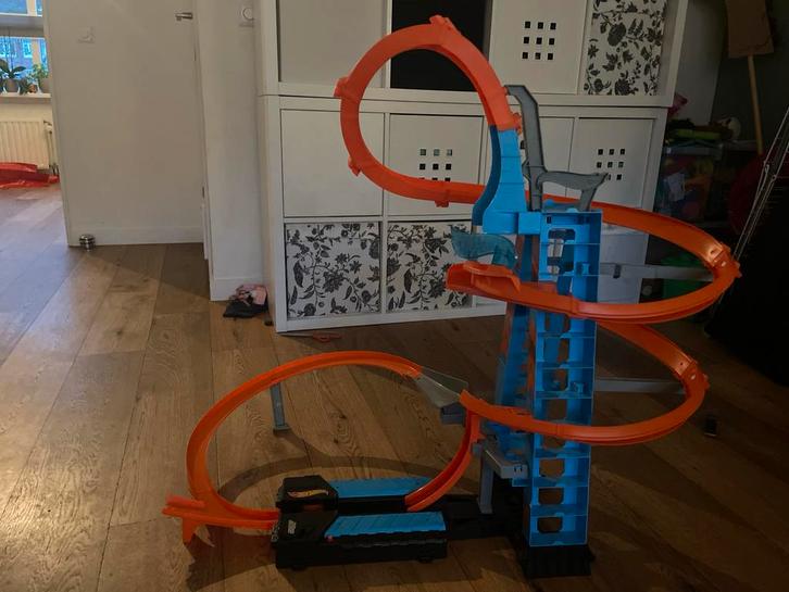 Hot Wheels Wolkenkrabber Crash Racebaan, Kinderen en Baby's, Speelgoed | Racebanen, Gebruikt, Racebaan, Handmatig, Hot Wheels