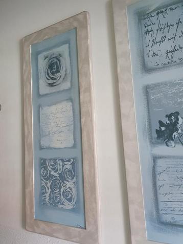 Twee grote schilderijen / prints op canvas met lijst.  beschikbaar voor biedingen