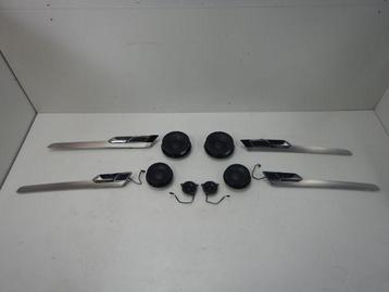 VW Passat B8 Facelift Dynaudio Speakerset Inleglijsten Verli beschikbaar voor biedingen