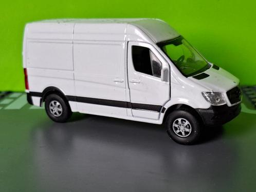 Welly - Mercedes Sprinter [wit] 1/45, Hobby en Vrije tijd, Modelauto's | Overige schalen, Gebruikt, Auto, Ophalen of Verzenden