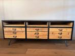 Dutchbone Sol Dressoir, Ophalen, Gebruikt, 5 laden of meer, 150 tot 200 cm