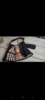 Burberry jongens baby winterjas. Donkerblauw. Maat 74, Ophalen of Verzenden, Zo goed als nieuw, Jongetje, Jasje