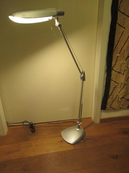 DESIGN TAFELLAMP Philips roestvrij staal nieuw € 20, Diversen, Bureau-accessoires, Nieuw, Ophalen of Verzenden