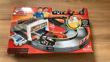 Fisher price racebaan beschikbaar voor biedingen