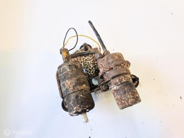 Brandstofpomp / accumulator Volvo 240 turbo 1255014, Auto-onderdelen, Brandstofsystemen, Volvo, Gebruikt, Ophalen of Verzenden