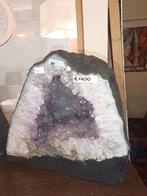 Amethist Geode - Prachtig Mineraal, Verzamelen, Mineralen en Fossielen, Ophalen of Verzenden, Mineraal