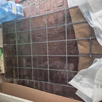 Glas in lood beschikbaar voor biedingen