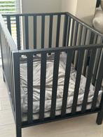 Zwarte babybox incl. Matras, hoeslaken, boxkleed&opbergzak, Kinderen en Baby's, Boxen, Ophalen, Gebruikt, Boxkleed