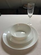 Ikea Servies - 16 delig- Zo Goed Als Nieuw, Ophalen, Overige materialen, Zo goed als nieuw, Effen