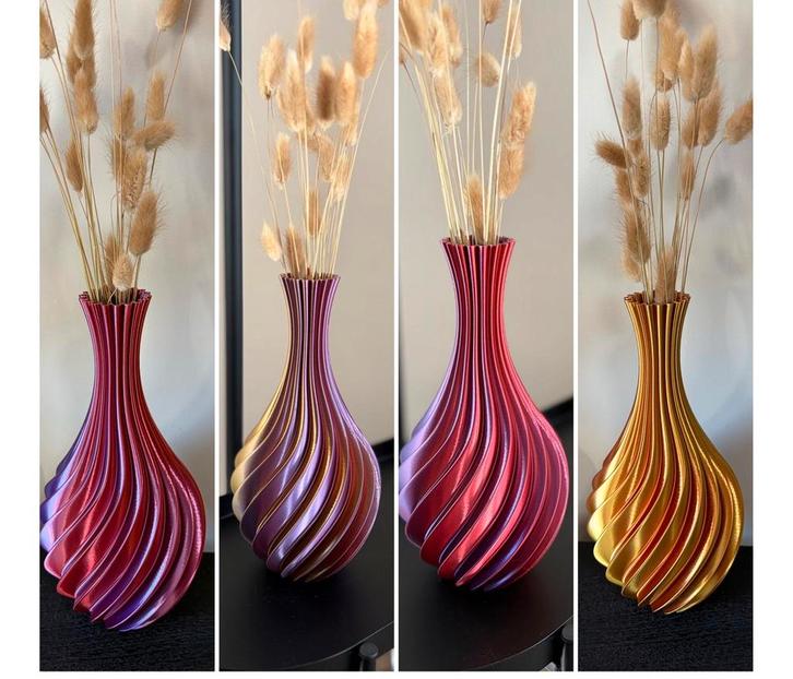 Multicolor vaas 3d, Huis en Inrichting, Woonaccessoires | Vazen, Nieuw, Blauw, Minder dan 50 cm, Aardewerk of Porselein, Ophalen of Verzenden