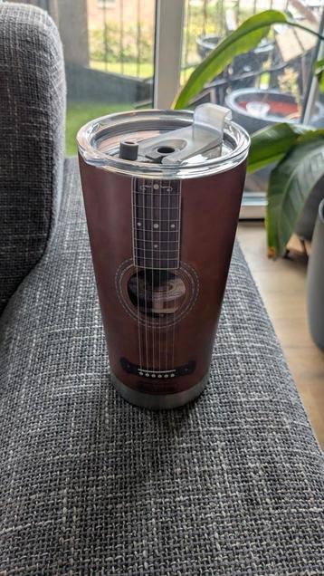 Gitaar Akkoorden Koffiebeker beschikbaar voor biedingen