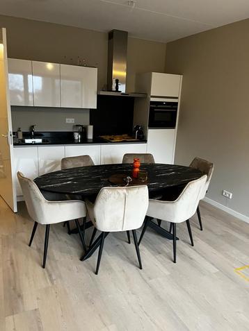 Eettafel ovaal zwart/marmerlook - 200x102