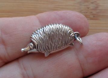 zilveren vintage bedel egel [305] beschikbaar voor biedingen