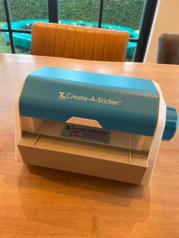Xyron Create-a-sticker machine ZGAN beschikbaar voor biedingen