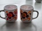 Retro Arcopal Koffie Mokken 2 stuks in 1 koop, Glas, Overige stijlen, Kop(pen) en/of Schotel(s), Gebruikt
