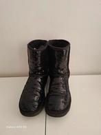 Zwarte ugg Laarzen met Pailletten maat 39, Kleding | Dames, Schoenen, Zwart, Lage of Enkellaarzen, Ophalen of Verzenden, Zo goed als nieuw