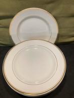 Ontbijtbord Boch, goud randje (271025), Huis en Inrichting, Keuken | Servies, Gebruikt, Ophalen of Verzenden, Bord(en), Overige stijlen