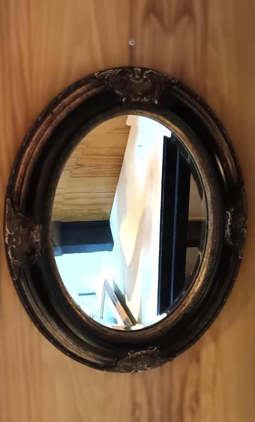 Antieke ovale wandspiegel met ornamenten en  facetglas, Antiek en Kunst, Antiek | Spiegels, Minder dan 50 cm, Minder dan 100 cm
