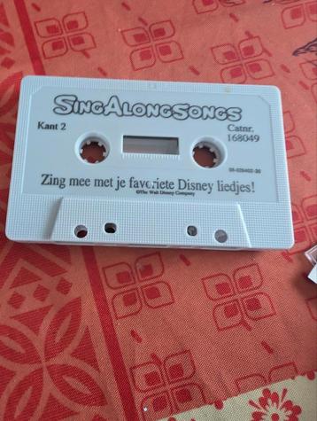 Originele cassette opname van DISNEY SINGALONG SONGS  beschikbaar voor biedingen