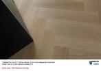 Visgraat Pvc click Natuur Eik met integreerde ondervloer