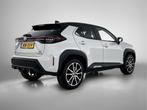 Toyota Yaris Cross 1.5 Hybrid GR Sport | Navigatie | HUD | B, Gebruikt, 116 pk, Wit, 1490 cc