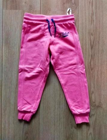 Izgs! Heerlijke roze joggingbroek! Mt 98/104

 beschikbaar voor biedingen