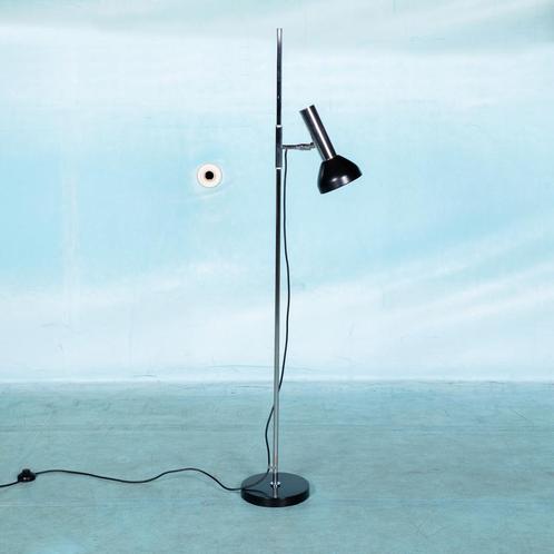 Midcentury modern vloerlamp chroom sixties floor lamp, Huis en Inrichting, Lampen | Vloerlampen, Zo goed als nieuw, Metaal, Ophalen of Verzenden