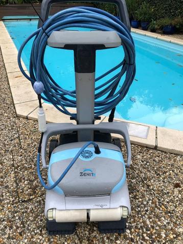 Zwembadrobot Dolphin zenit 20 Pro wonderborstels beschikbaar voor biedingen