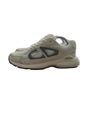 Dior B30 beschikbaar voor biedingen