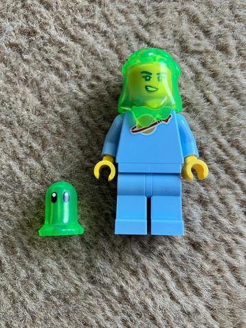 LEGO classic spaceman bright light blue beschikbaar voor biedingen