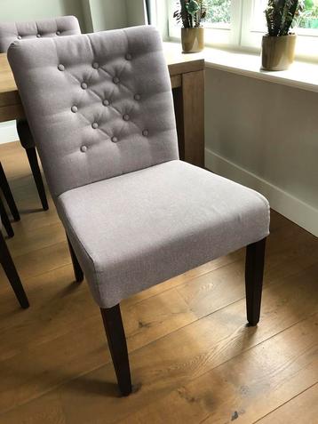 Zes beige/grijze landelijke stoelen voor bij eettafel. beschikbaar voor biedingen