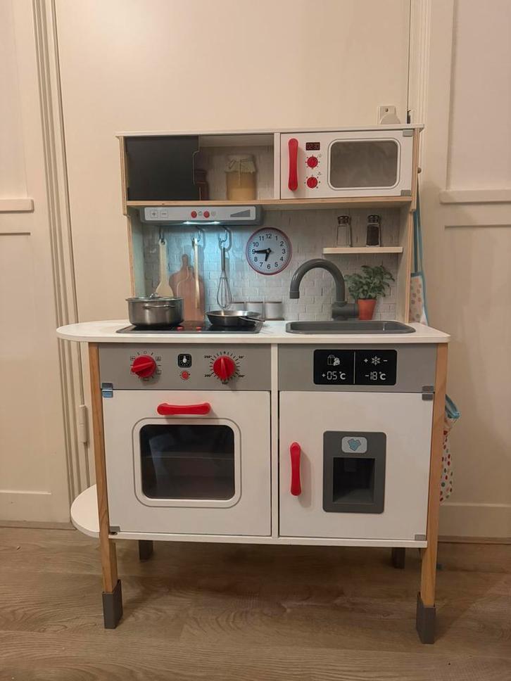 Houten speelkeuken met geluid en licht (lidl), Kinderen en Baby's, Speelgoed | Speelkeukens, Gebruikt, Ophalen of Verzenden