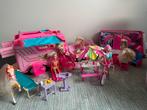 Barbie Paard & Kampeertrailer met Kapsalon, Kinderen en Baby's, Speelgoed | Poppen, Ophalen, Gebruikt, Barbie