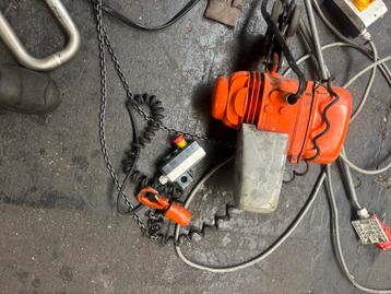 Demag kettingtakel beschikbaar voor biedingen