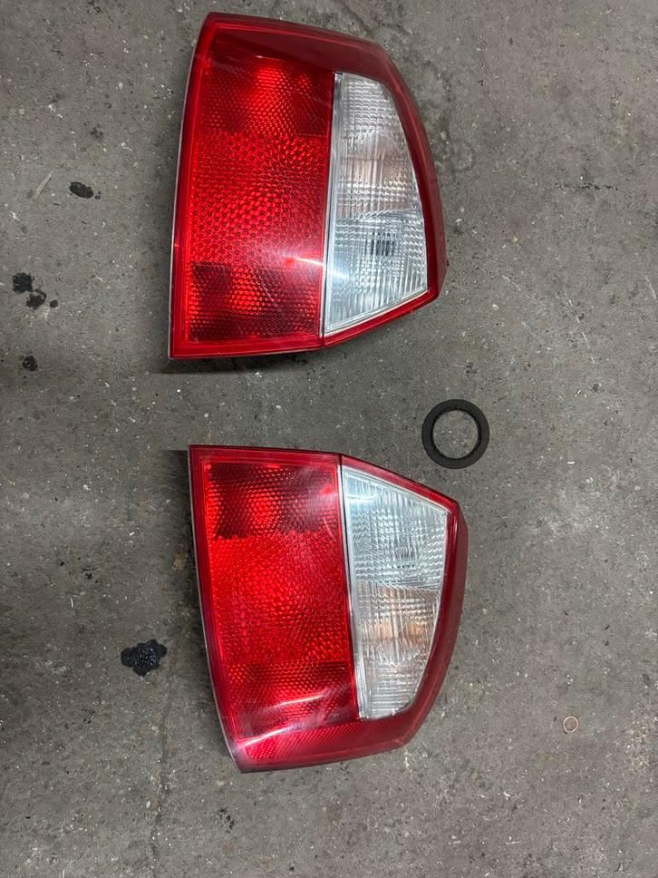 Achterlichten audi a4 2003, Auto-onderdelen, Verlichting, Audi, Ophalen of Verzenden