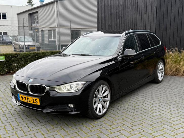 BMW 3-Serie 1.6 316I Touring AUT M Sport Pano Nl Auto, Auto's, BMW, Particulier, Benzine, B, Stationwagon, Automaat, Origineel Nederlands