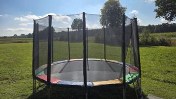 Trampoline 396cm zo goed als nieuw van het merk Baunsal GmbH beschikbaar voor biedingen