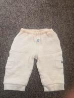 Schattig broekje maat 68, Kinderen en Baby's, Babykleding | Maat 80, Ophalen of Verzenden, Gebruikt, Jongetje of Meisje, Broekje