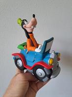 Goofy van rubber met oldtimer auto Disney spaarpot 17x9x18cm, Ophalen of Verzenden, Zo goed als nieuw, Overige materialen, Strip- of Tekenfilmfiguur