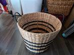 Grote rieten mand met handvatten, Huis en Inrichting, Gebruikt, Mand, Rond, Ophalen of Verzenden