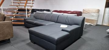 Nieuwe trendy hoekbank zwart lederlook loungebank beschikbaar voor biedingen