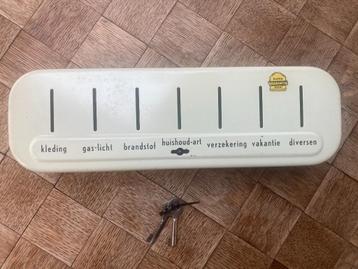 Retro Brabantia Créme Huishoudspaarpot / Geldkistje-Vintage beschikbaar voor biedingen