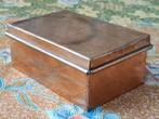 Mooi zwaar antiek doosje uit Engeland 13,7 cm. uit 1890., Antiek en Kunst, Antiek | Koper en Brons, Ophalen of Verzenden, Koper