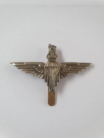 Britse WW2 Parachute Regiment cap badge beschikbaar voor biedingen